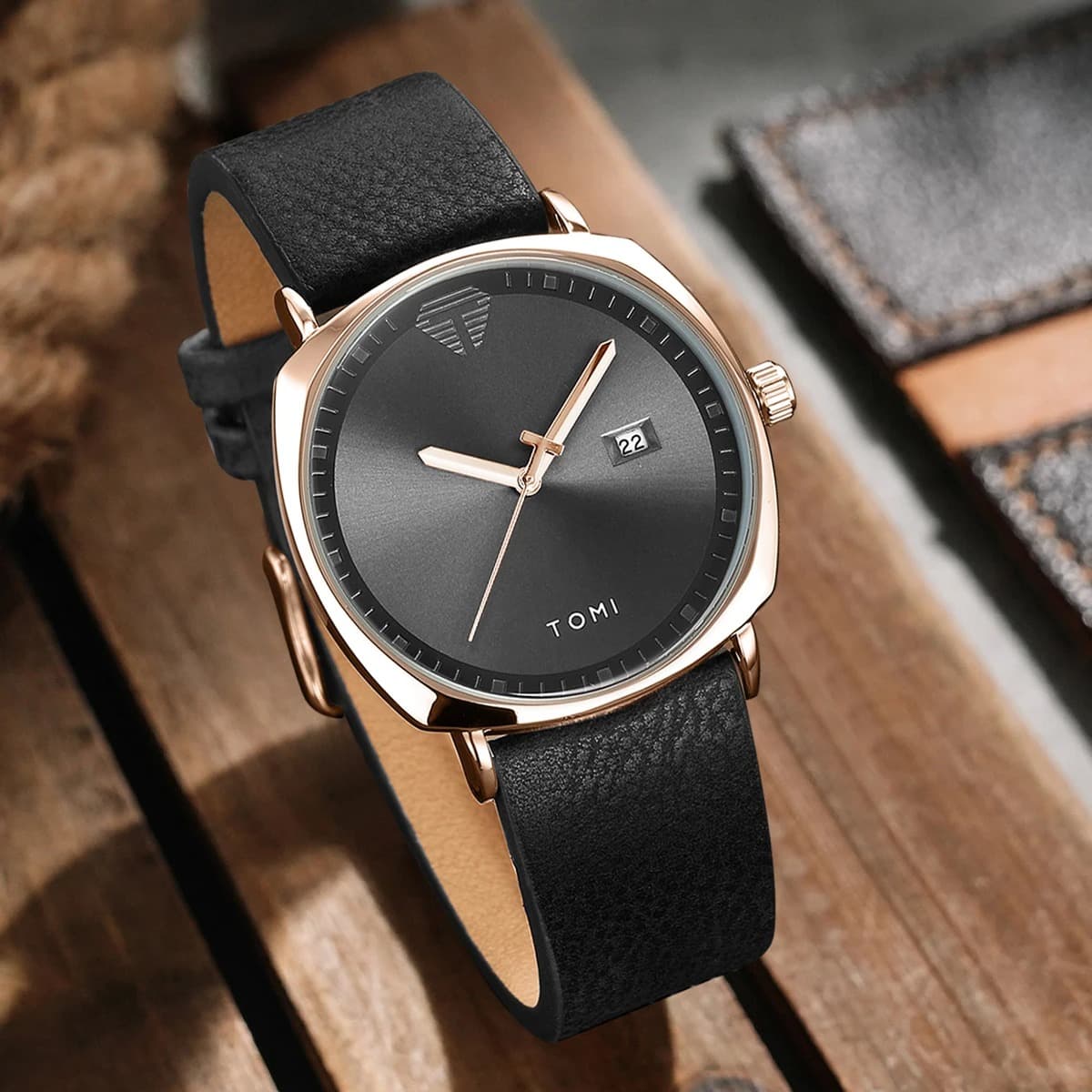 Minimalist Quartz Watch - view 2