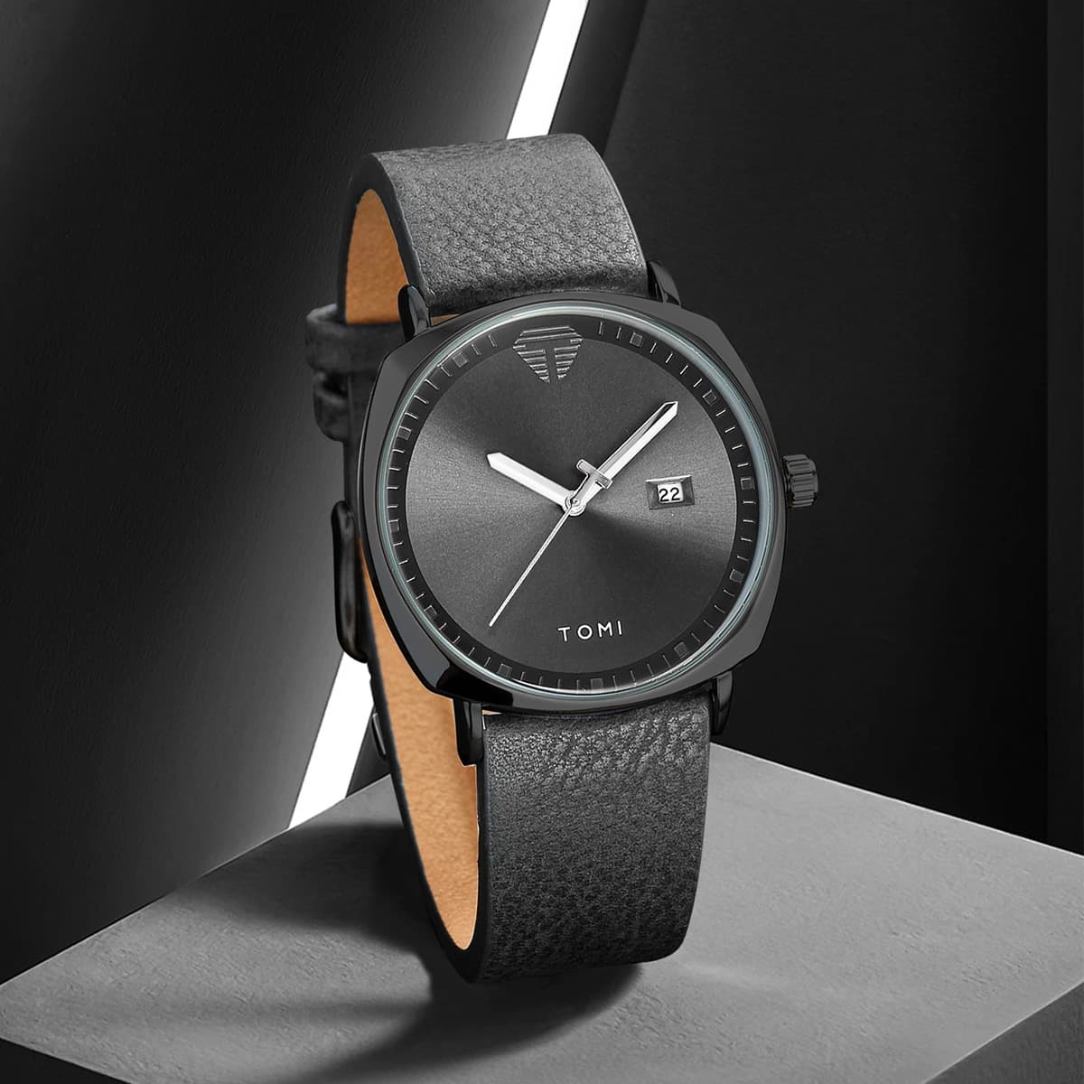 Minimalist Quartz Watch - view 4
