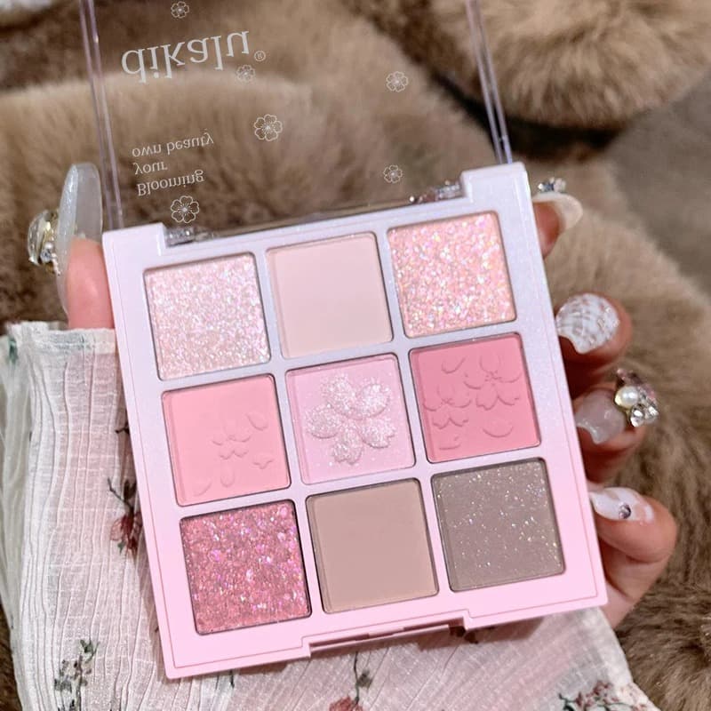 Nude Eyeshadow Palette (18 Colors) - view 5